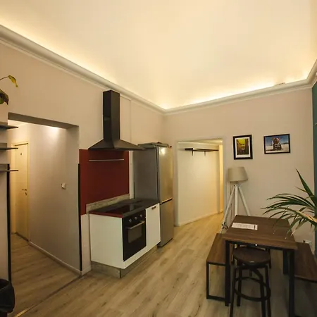 4 Balconi Paladini E Couette-café 3*