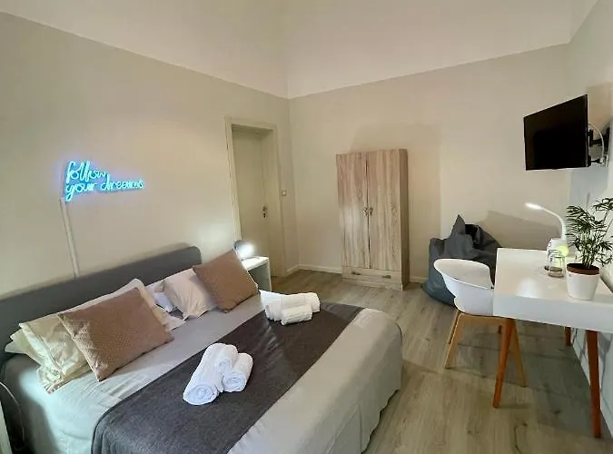 4 Balconi Paladini E Bed & Breakfast Lecce