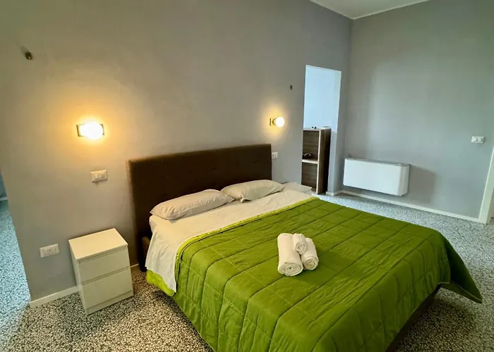 Bed & Breakfast 4 Balconi Paladini E Lecce