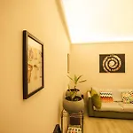 Bed and Breakfast 4 Balconi Paladini E