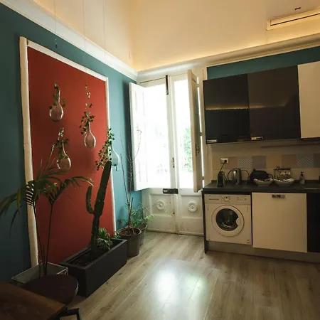 4 Balconi Paladini E レッチェ