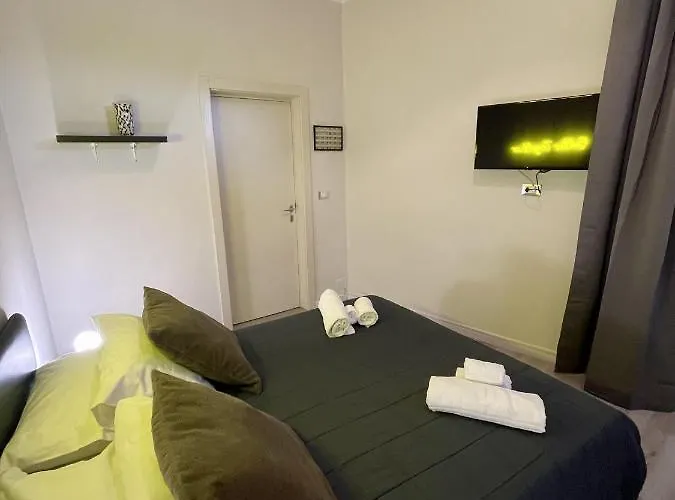 4 Balconi Paladini E 3* Lecce