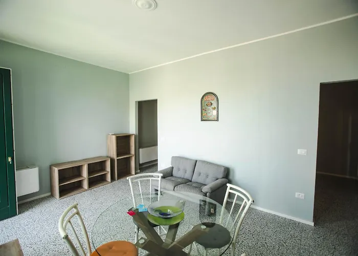 Bed & Breakfast 4 Balconi Paladini E 3*